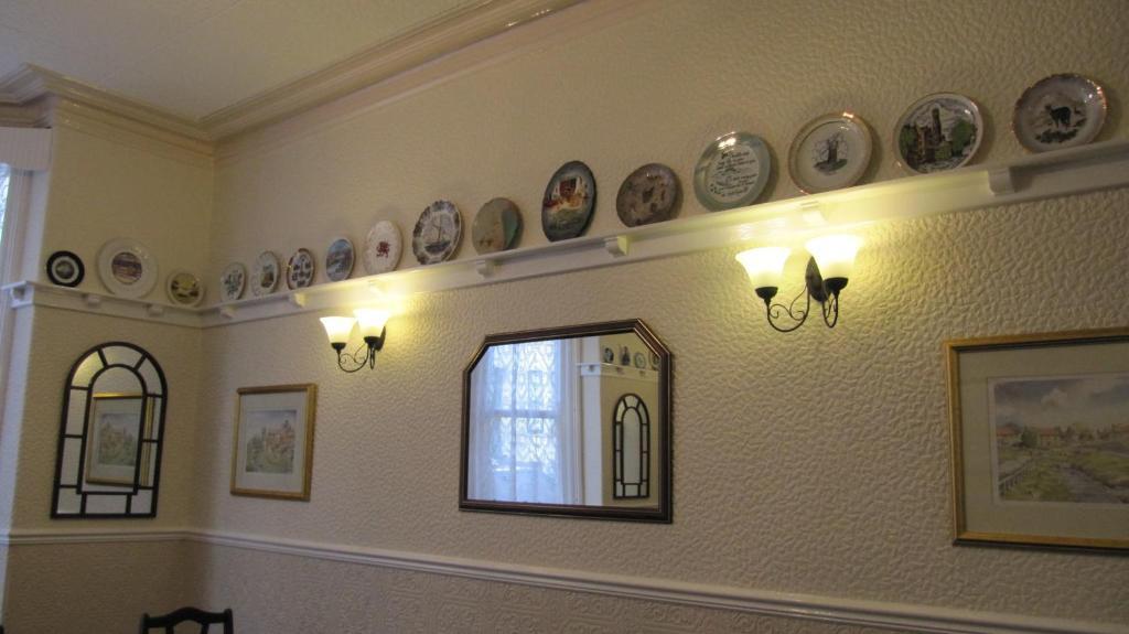 Hôtel Sylvern House à Scarborough Extérieur photo